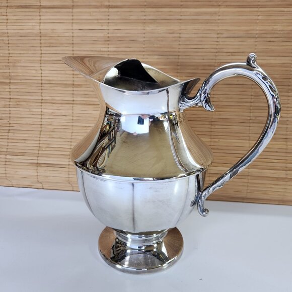 Vintage Silver Plate Water Pitcher Victorian Plate 8 1/4" EP Copper Canada - Picture 1 of 9